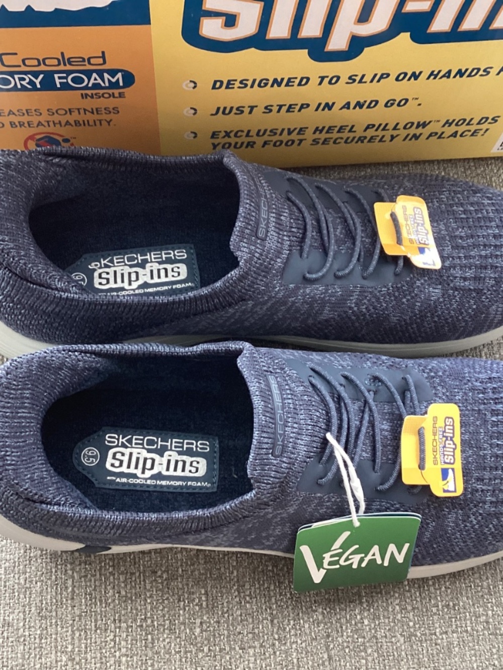 Skechers Women's Slip-Ins: On-the-GO Flex Swift - Vera Casual Sneakers, size 9.5 - Picture 2 of 11